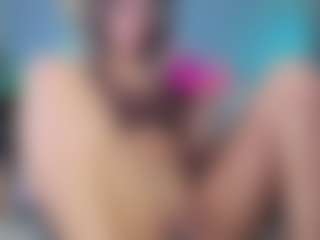 Elisse Cinnamon's Live Sex Cam Show