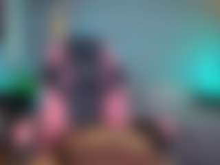 Elisse Cinnamon's Live Sex Cam Show