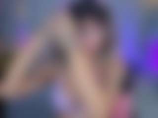 Elisse Cinnamon's Live Sex Cam Show