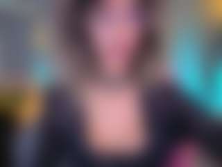 Elisse Cinnamon's Live Sex Cam Show
