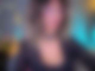 Elisse Cinnamon's Live Sex Cam Show