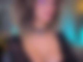 Elisse Cinnamon's Live Sex Cam Show