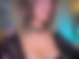 Elisse Cinnamon's Live Sex Cam Show