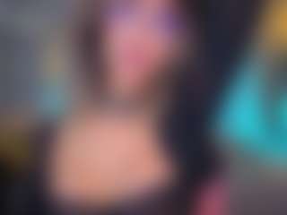 Elisse Cinnamon's Live Sex Cam Show