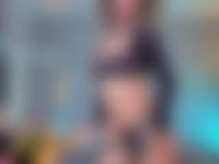 Elisse Cinnamon's Live Sex Cam Show