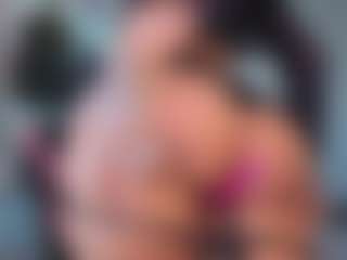 Elisse Cinnamon's Live Sex Cam Show