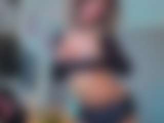 Elisse Cinnamon's Live Sex Cam Show