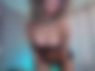 Elisse Cinnamon's Live Sex Cam Show