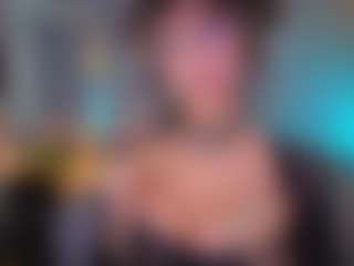 Elisse Cinnamon's Live Sex Cam Show