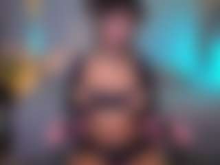 Elisse Cinnamon's Live Sex Cam Show