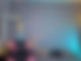 Elisse Cinnamon's Live Sex Cam Show
