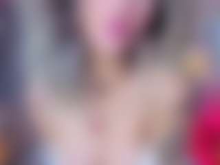 Elisse Cinnamon's Live Sex Cam Show