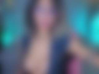 Elisse Cinnamon's Live Sex Cam Show