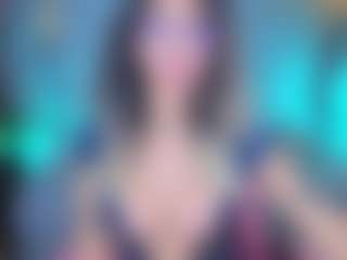 Elisse Cinnamon's Live Sex Cam Show