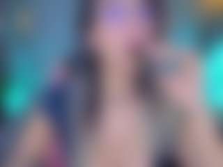 Elisse Cinnamon's Live Sex Cam Show