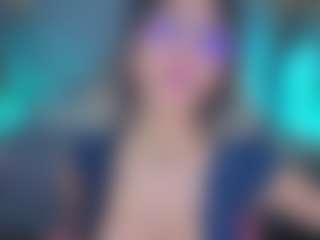 Elisse Cinnamon's Live Sex Cam Show