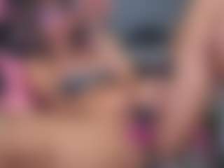 Elisse Cinnamon's Live Sex Cam Show
