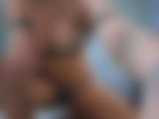 Elisse Cinnamon's Live Sex Cam Show