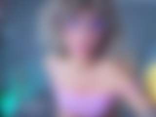 Elisse Cinnamon's Live Sex Cam Show
