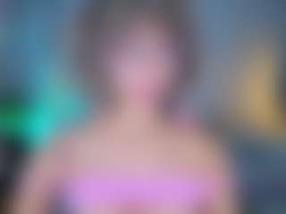 Elisse Cinnamon's Live Sex Cam Show
