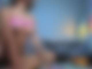 Elisse Cinnamon's Live Sex Cam Show
