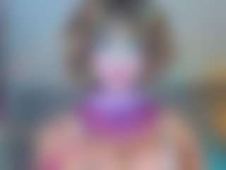 Elisse Cinnamon's Live Sex Cam Show