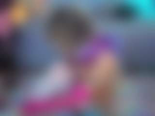 Elisse Cinnamon's Live Sex Cam Show