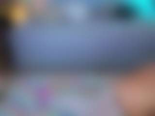 Elisse Cinnamon's Live Sex Cam Show