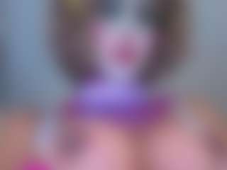 Elisse Cinnamon's Live Sex Cam Show
