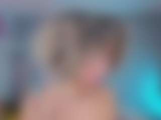 Elisse Cinnamon's Live Sex Cam Show