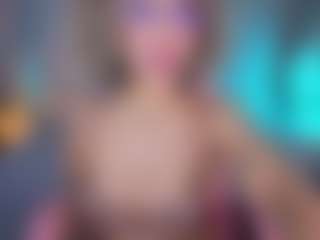 Elisse Cinnamon's Live Sex Cam Show