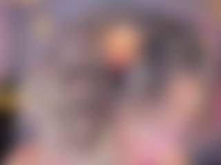 Elisse Cinnamon's Live Sex Cam Show