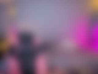 Elisse Cinnamon's Live Sex Cam Show