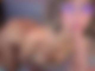 Elisse Cinnamon's Live Sex Cam Show
