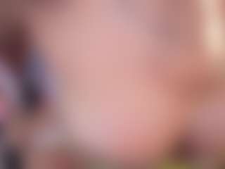 Live cam show with Elisse Cinnamon - Brown Eyes Big Tits on liverealitysex.com