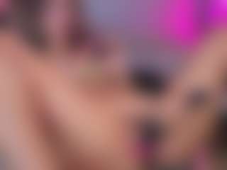 Elisse Cinnamon's Live Sex Cam Show