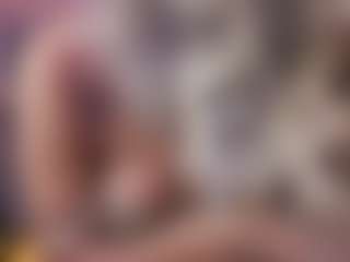 Elisse Cinnamon's Live Sex Cam Show