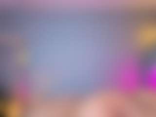 Elisse Cinnamon's Live Sex Cam Show