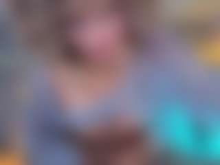 Elisse Cinnamon's Live Sex Cam Show