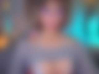 Elisse Cinnamon's Live Sex Cam Show