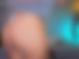 Elisse Cinnamon's Live Sex Cam Show