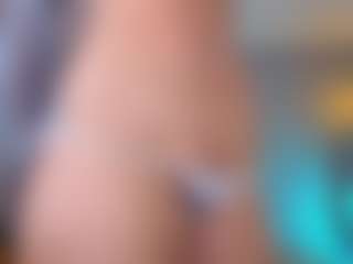 Elisse Cinnamon's Live Sex Cam Show