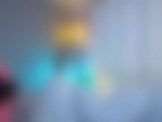 Elisse Cinnamon's Live Sex Cam Show