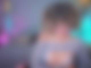 Elisse Cinnamon's Live Sex Cam Show