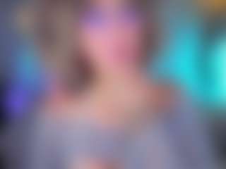 Elisse Cinnamon's Live Sex Cam Show