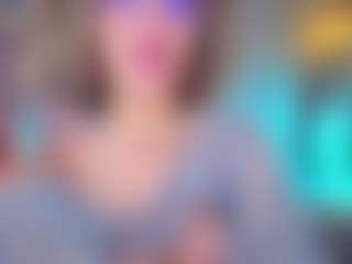 Live cam show with Elisse Cinnamon - Smoking on Camversity