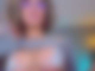 Elisse Cinnamon's Live Sex Cam Show