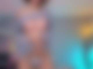 Elisse Cinnamon's Live Sex Cam Show