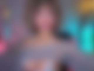 Elisse Cinnamon's Live Sex Cam Show