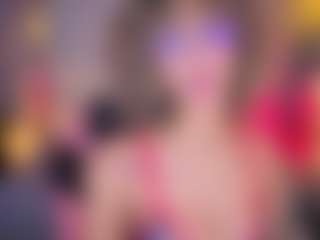 Elisse Cinnamon's Live Sex Cam Show